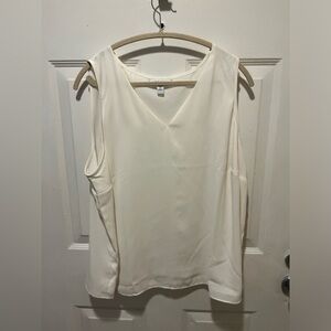 Nine West Swing tank